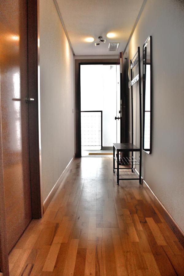 A Space That Feels Like Home With Private Parking มาลากา ภายนอก รูปภาพ
